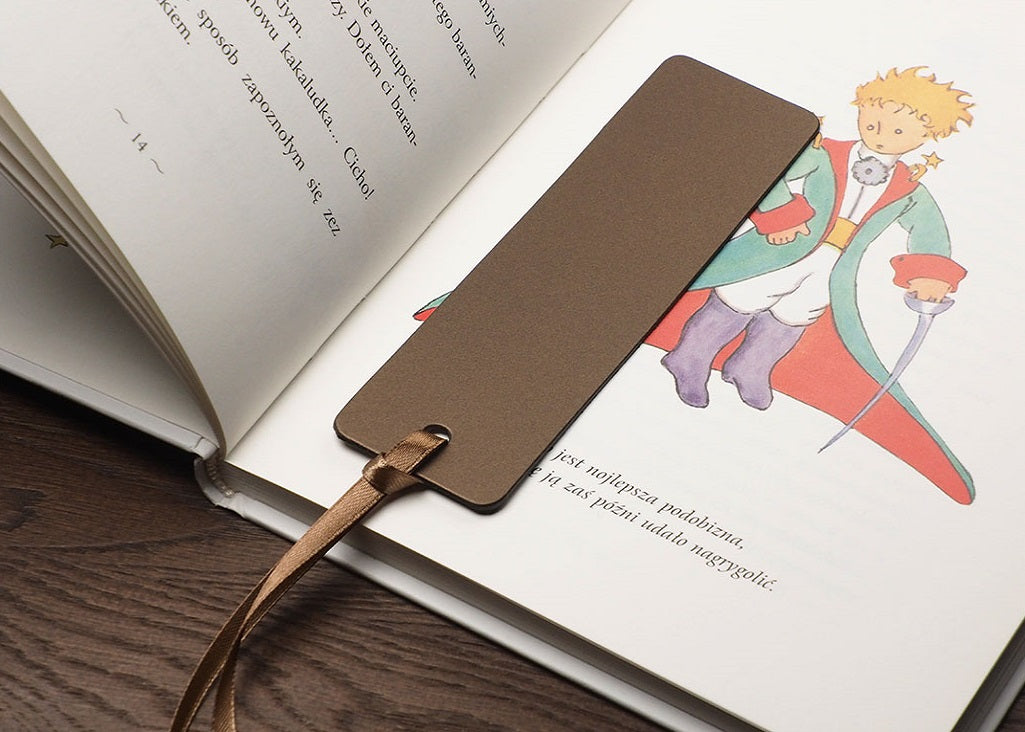 Marque page en cuir personnalisé