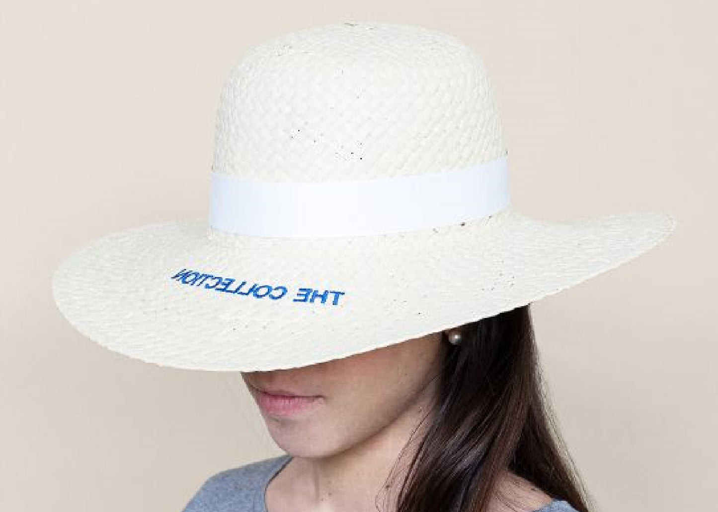 Chapeau en papier à larges bords personnalisé