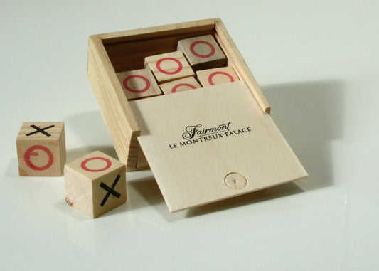 Jeu du Morpion en bois personnalisé