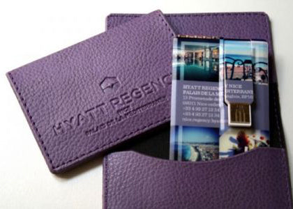 Porte carte cle USB sur mesure Hotel Palais de la mediterranée