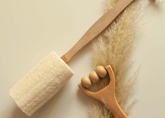 Eponge exfoliante à manche personnalisé