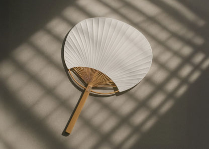 Éventail en bambou et papier personnalisé