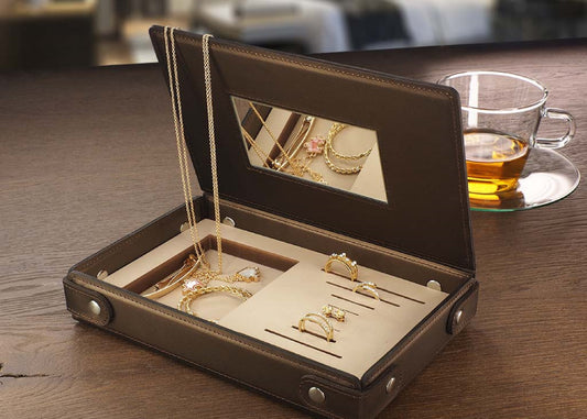 Boîte à bijoux en cuir recyclé PJ674094