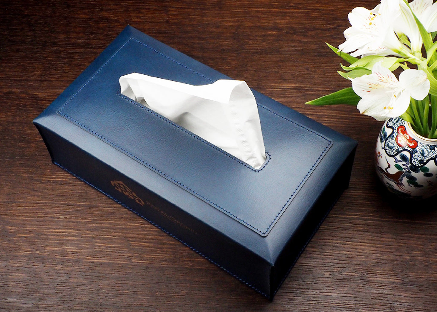Boîte à mouchoirs en cuir recyclé PL4804
