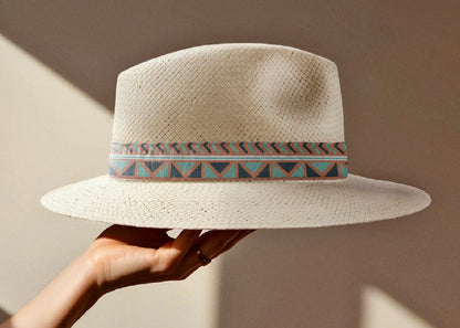 Chapeau en papier personnalisé