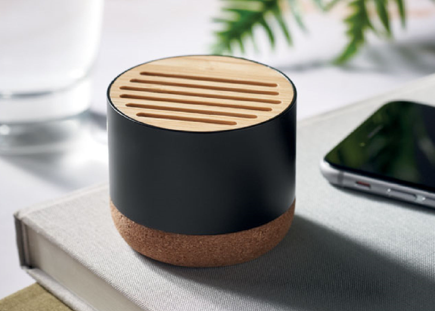 Enceinte sans fil en alu recyclé et bambou personnalisé