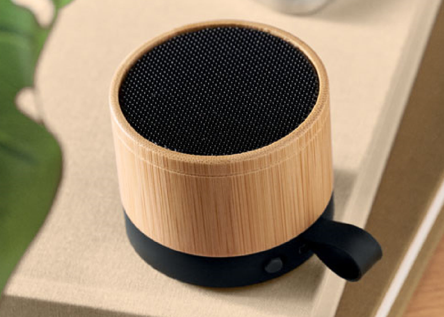 Enceinte sans fil en bambou et en ABS personnalisé