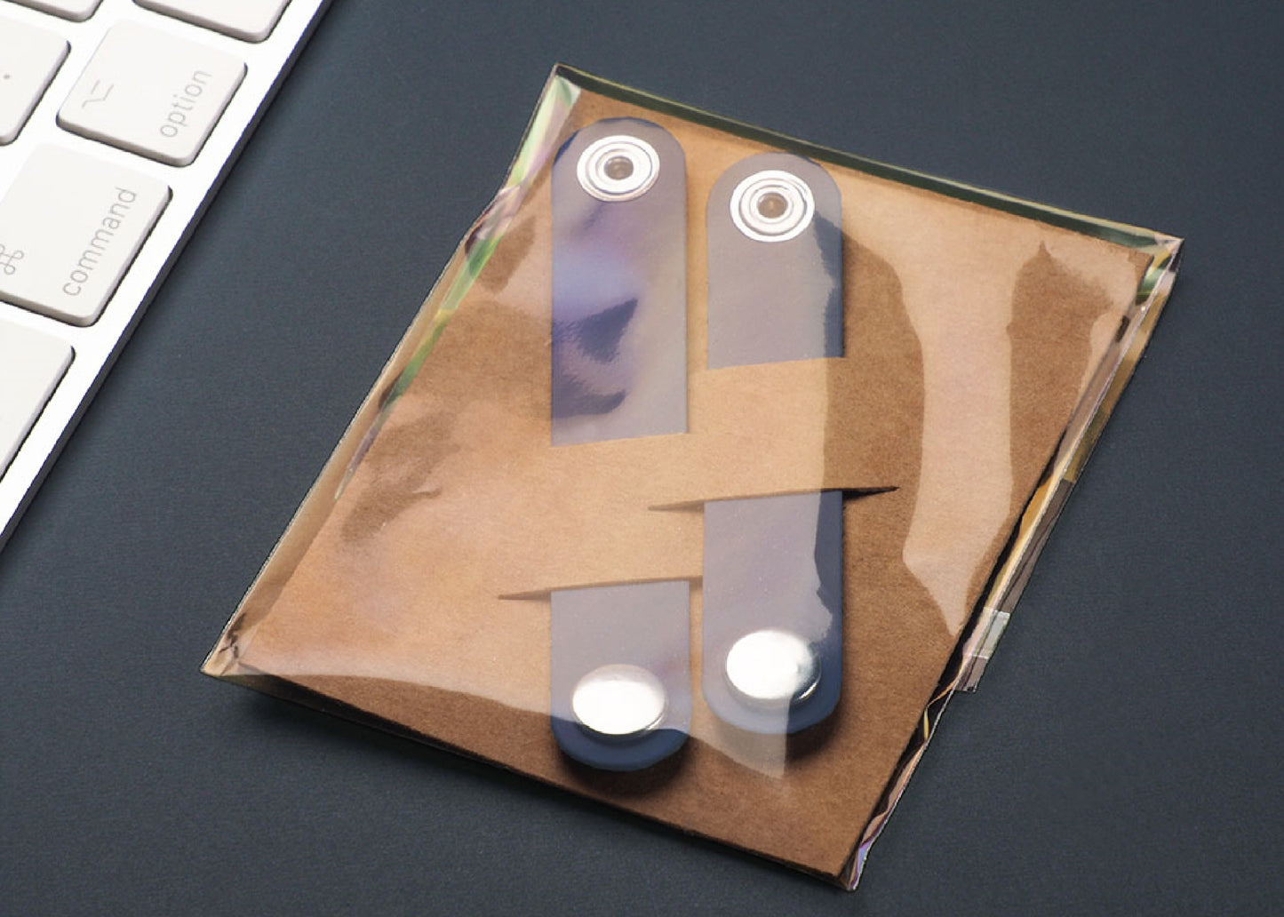 Range câble en cuir recyclé PJ317094